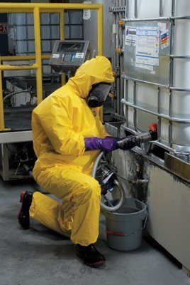 Kimberly-Clark Professional Kleenguard A70 Chem Spray Yellow (L) - 12 Each